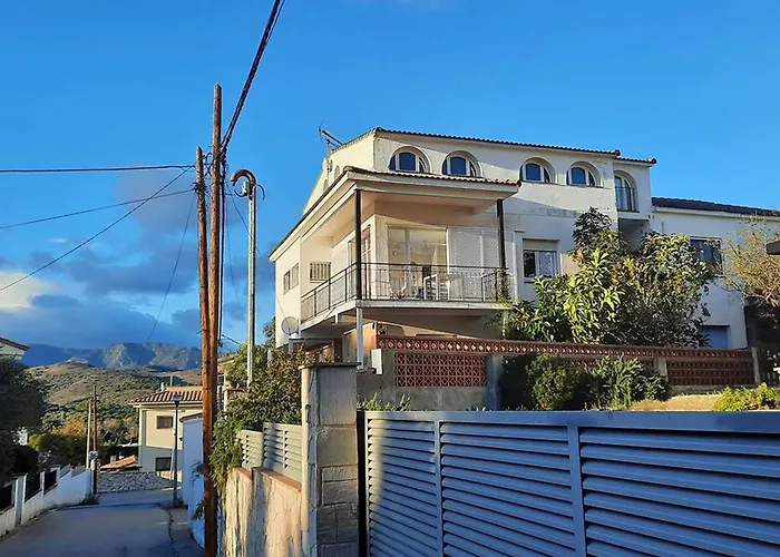 Grande Villa Familiale A Llanca Avec Wifi Et Climatisation